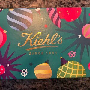 Kiehl's Gift Box